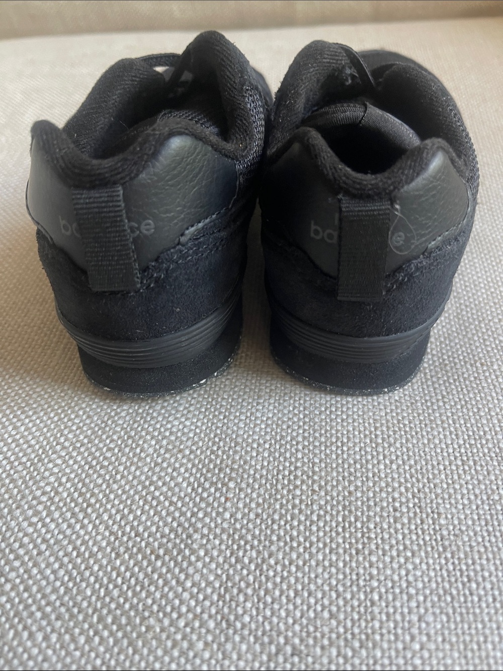 NEW New Balance Classic 574 Core Black Suede with Black Mesh - size 10 - Picture 4 of 10